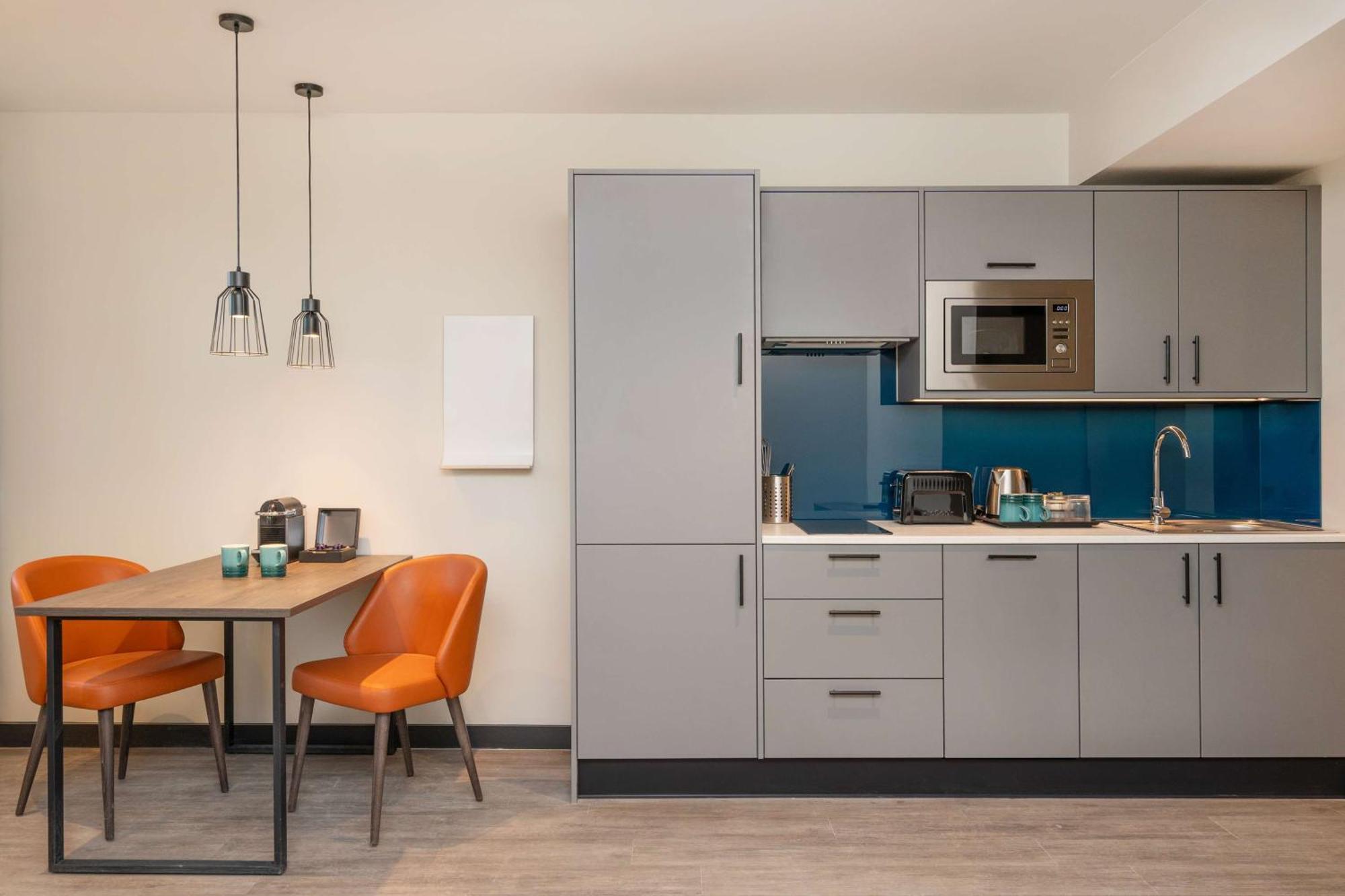 Отель Hyatt House Leeds Лидс Экстерьер фото