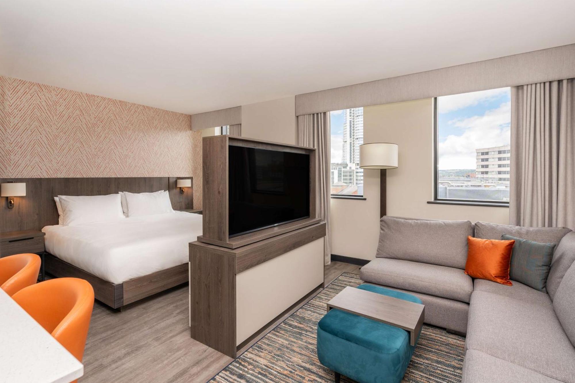 Отель Hyatt House Leeds Лидс Экстерьер фото
